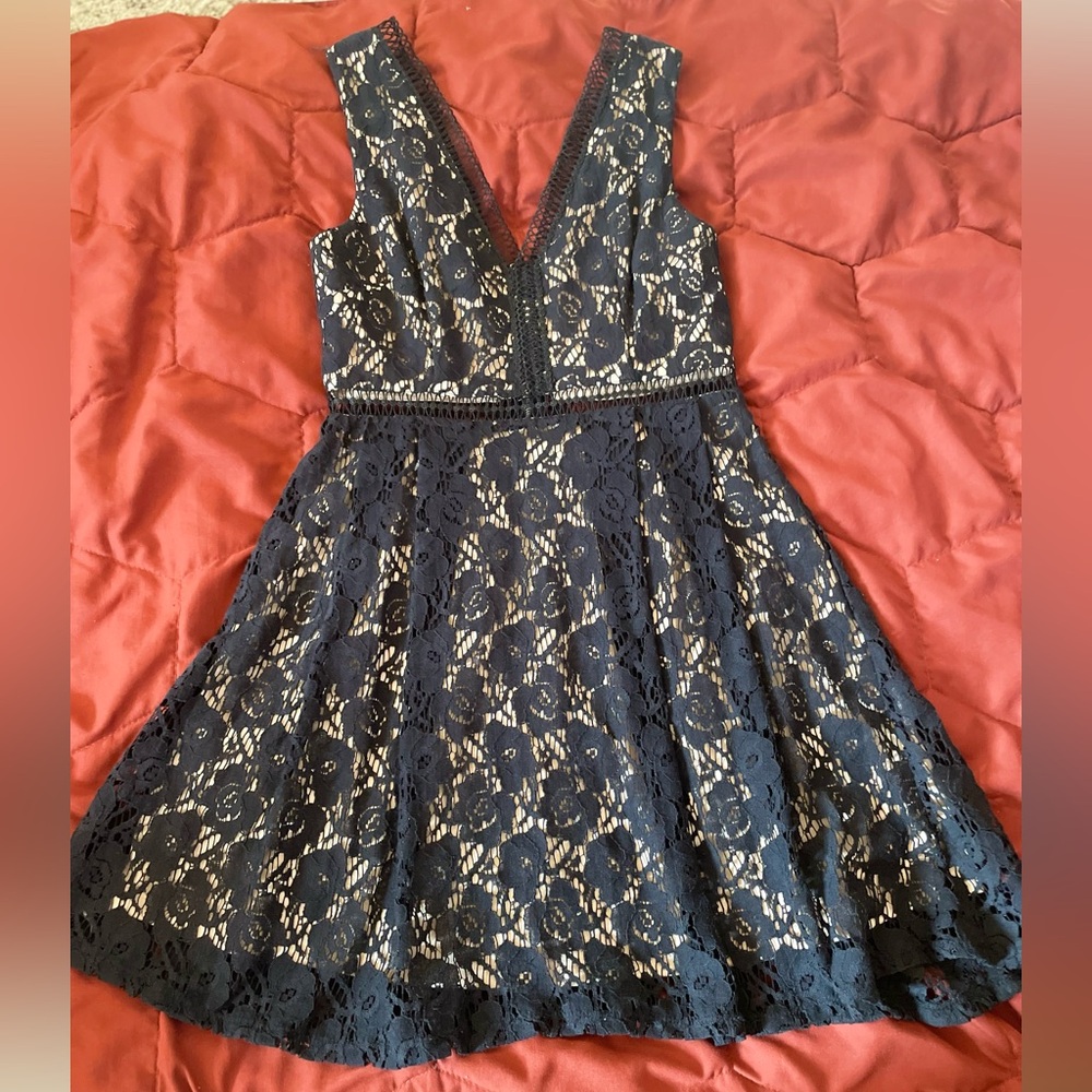 Francesca’s sleeveless Dress new with Tags